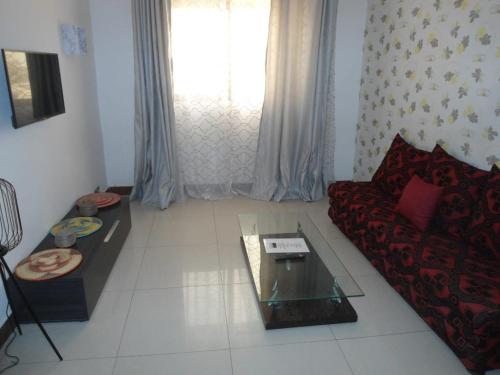 One-Bedroom Apartment image 9