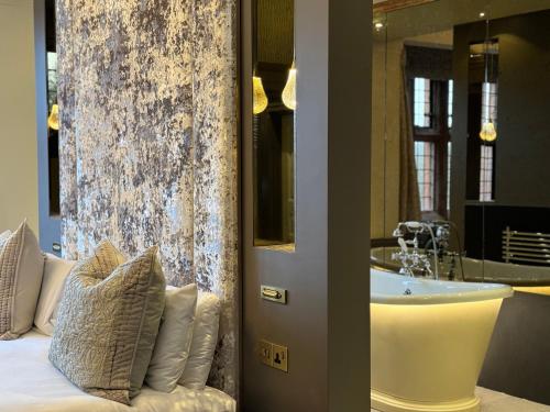 Abbey House Hotel - image 4