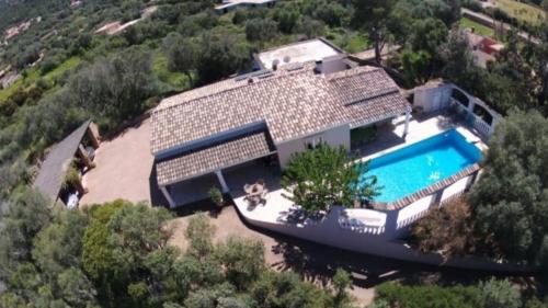 外部景觀, Villa Elisa, un paradis à Figari (Villa Elisa, un paradis a Figari) in 費加里