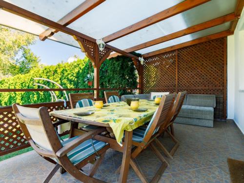 Holiday Home Aurora by Interhome in Zamárdi