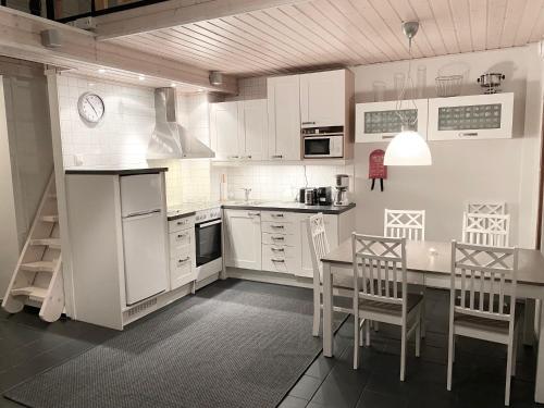 مطبخ, Tahkonloft in Nilsia