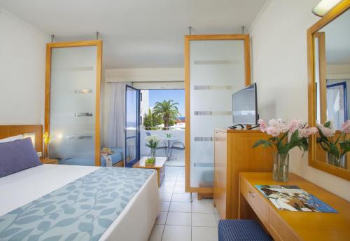 Louis Plagos Beach图片