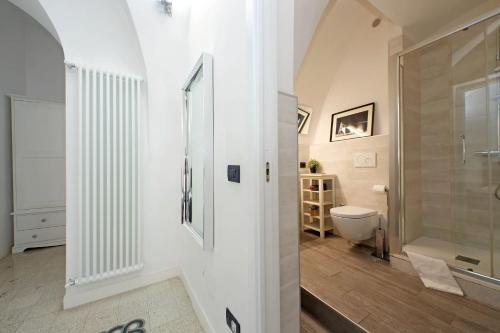 Luxury Spagna Apartments - image 12