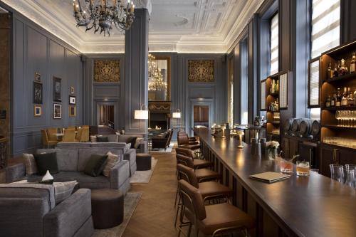 Kimpton Sir Francis Drake Hotel - image 36