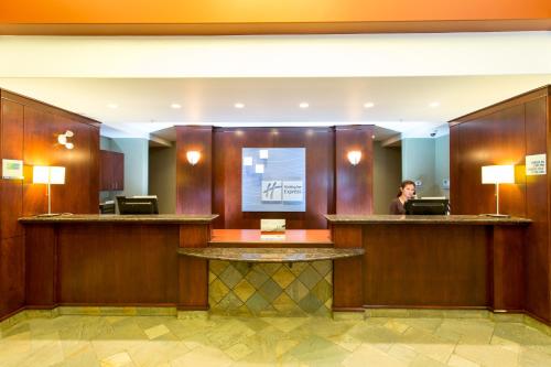 Holiday Inn Express & Suites Drayton Valley, an IHG Hotel