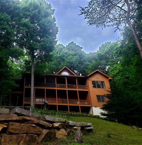 Wolf Lake Retreat in Tuckasegee, Vereinigte Staaten von Amerika