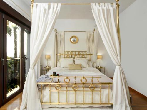 Chezmoihomes Exclusive Villa Alhambra. Stunning views - image 4