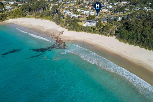 Beach House on Booth in Narrawallee