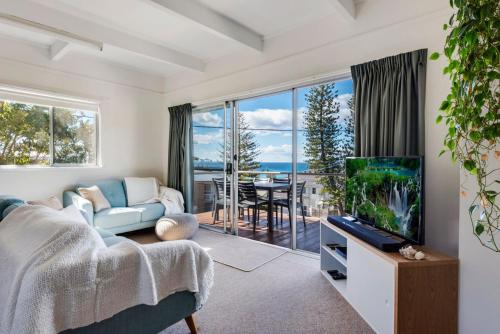 Beach House on Booth in Narrawallee