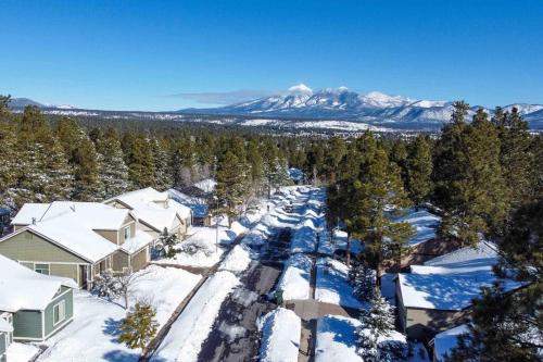The Rock Trail House+Renovated+Modern+Fireplace+EV+Nice Yard near Flagstaff Pulliam repülőtér