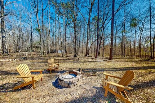Creek Lodge in Forsyth, USA