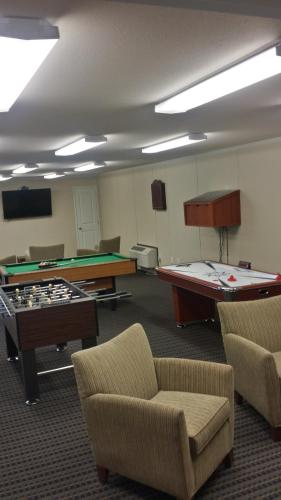 Instalodge Hotel and Suites Karnes City - 레크레이션 시설