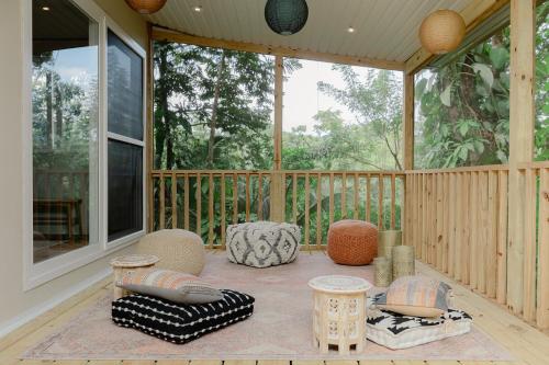 balkon/terras, Sattva Land in Belmopan