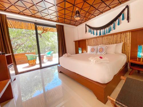 Akuazul Resorts Adults Only