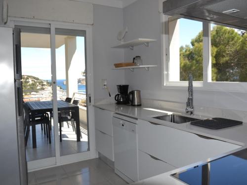 Apartment image 10