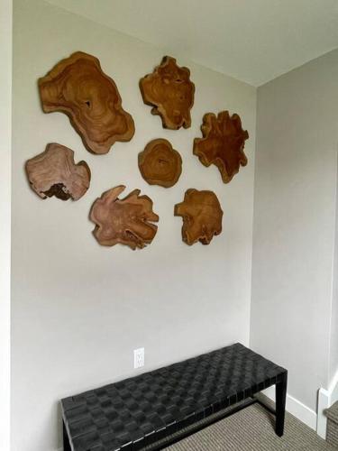 Trendy 2 br Townhouse next to Road America in Plymouth, USA
