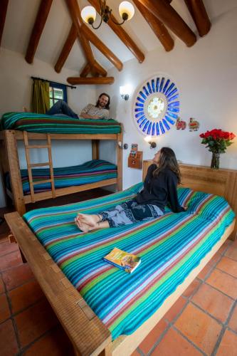 1 queen bed, 1 bunk bed