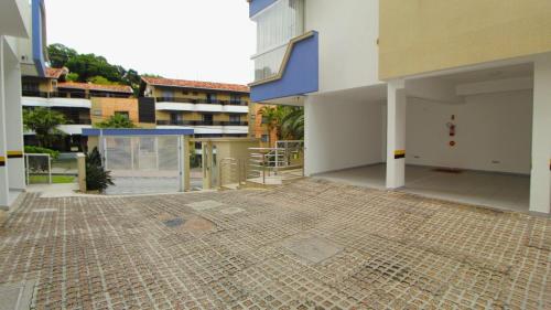 Apartment image 6