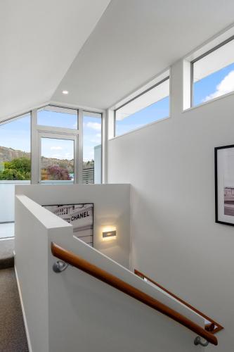 Beachside Bliss - Redcliffs in Tai Tapu