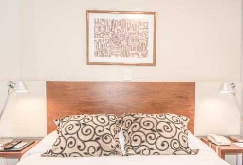 Standard  Double Room image 7