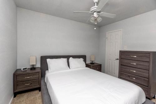 Wyndham 108 Corporate & Modern 1br Suite in Hampton, Vereinigte Staaten von Amerika