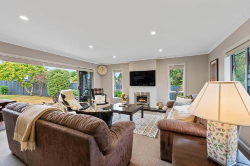 Bach 32 - Taupo Holiday Home - image 4