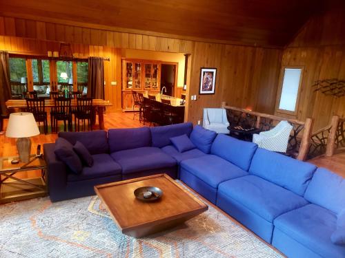 Wolf Lake Retreat in Tuckasegee, USA