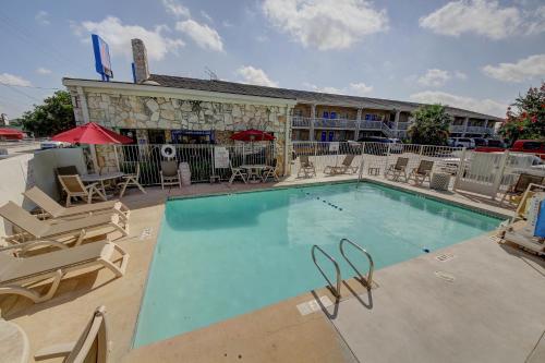 . Motel 6-San Antonio, TX - Northwest Medical Center