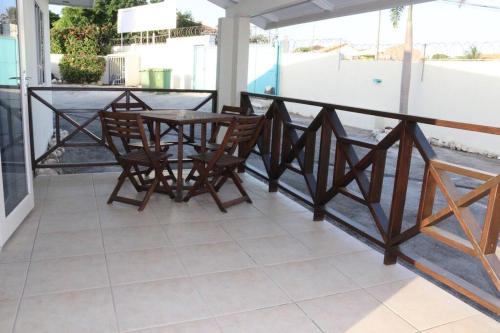Mambo Beach Casa Ofori at Baracuda - image 2