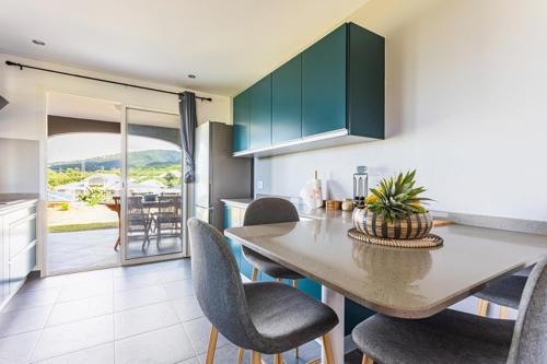 virtuve, Villa La Kahina Guadeloupe in Vieux-Habitants