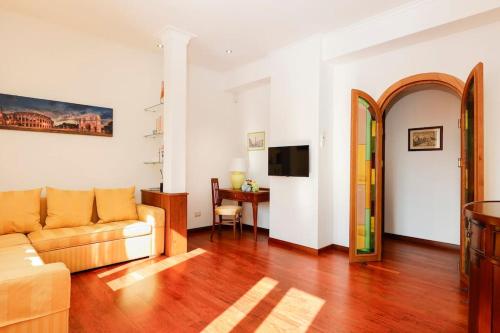 Delizioso apartment Porta Metronia Roma, Roma (foto 4)