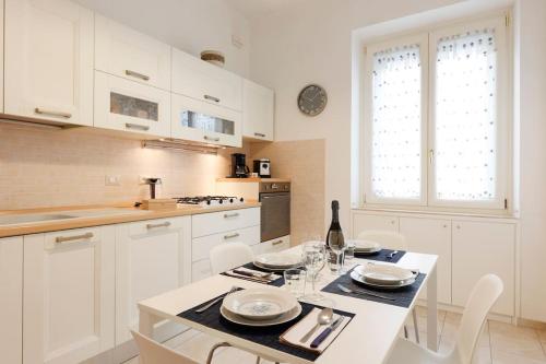Delizioso apartment Porta Metronia Roma, Roma (foto 5)