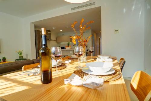 Sebastian Patio by Hello Homes Sitges - image 5