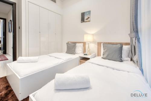 Tranquil 3BR Townhouse at Albizia Damac Hills 2 by Deluxe Holiday Homes, Dubai (photo 2)