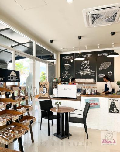 Pim's Bed and Breakfast @ Phuket near British International School Phuket