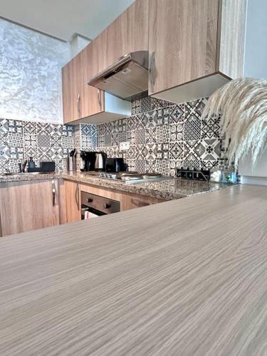 kök, Appartametno moderno centro di casa in Förorter