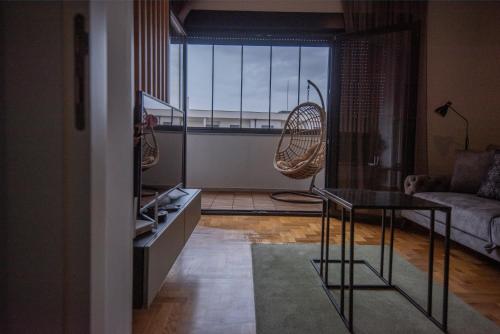 One-Bedroom Apartment image 10