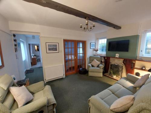 Picture of Private Apartment, Parking, Sea And Country Views