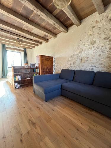 Appartement dans une vieille ferme bugiste in 阿特馬爾