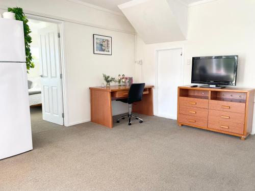 Your home in Cockle Bay