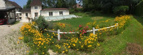 Maison de campagne piscine / fitness / billard.