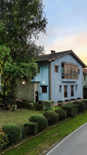 B&B Llanes - LA CASONA Encanto Rural - ApartaHotel SPA Llanes - Bed and Breakfast Llanes