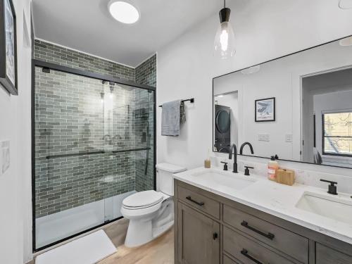 A304 Lake Cliffe condo - image 10