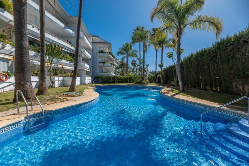 Stunning Duplex by the Golf & Terrace by the beach, Marbella (foto 5)