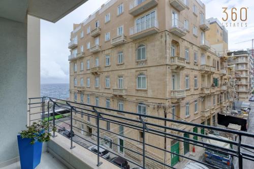 Stunning & Cosy 3BR home with views in Sliema by 360 Estates, Sliema (foto 3)