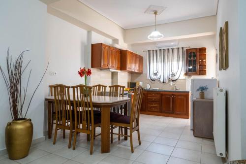 Kitchen, Joan's apartment in Mpournias