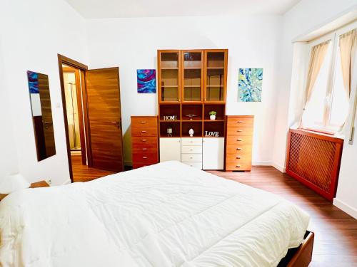 Elegant Apartment Villa Bianca, Рим (фото 3)