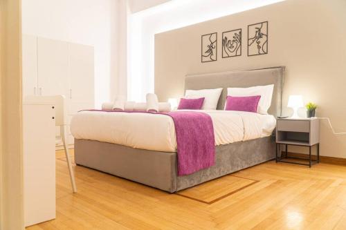 Syntagma square, 65sqm cozy family apartment, Athens