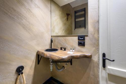 Loft 42 by Mmega - main image