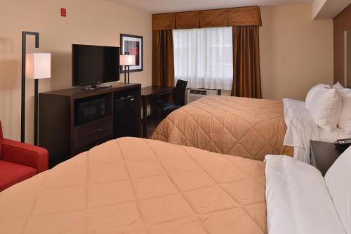 Quality Inn & Suites Tacoma - Seattle